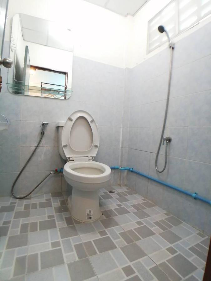Appartamento Gogoal Latkrabang Bangkok Esterno foto