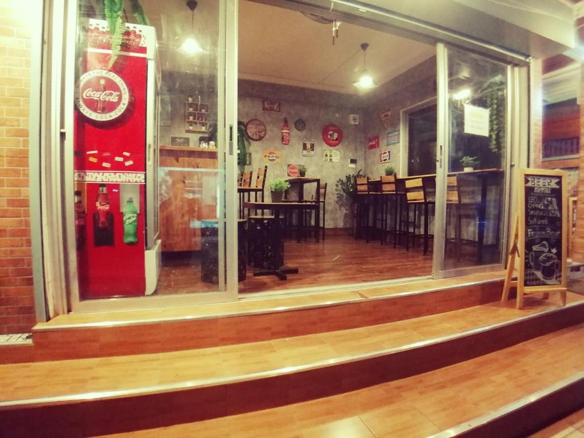 Appartamento Gogoal Latkrabang Bangkok Esterno foto