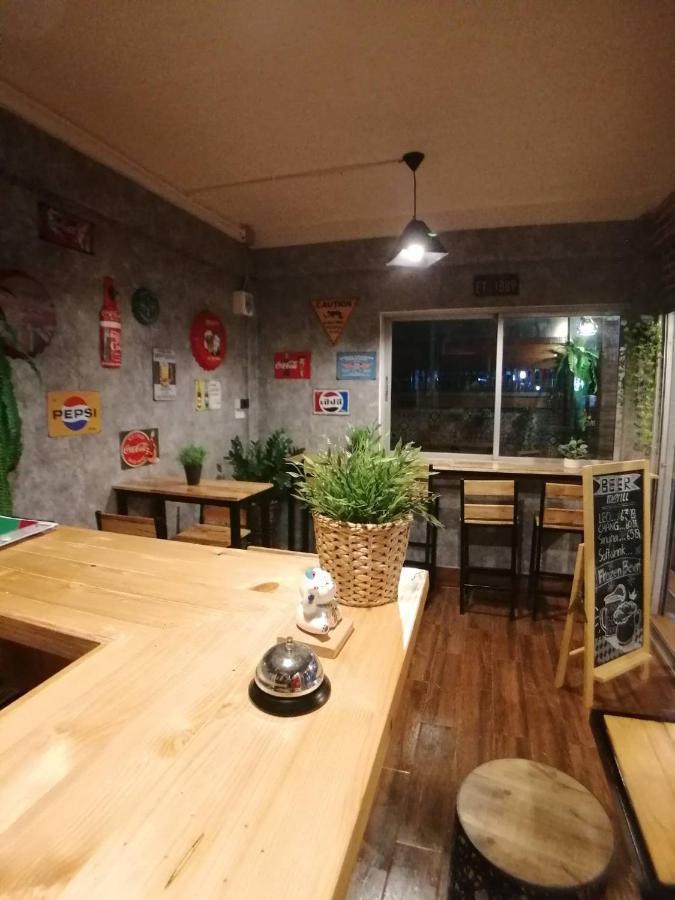 Appartamento Gogoal Latkrabang Bangkok Esterno foto